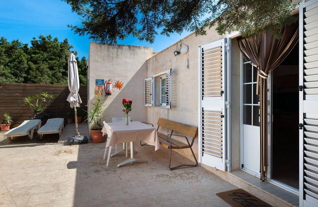 Holiday Home "2 Hermanas" with Terrace & Wi-Fi