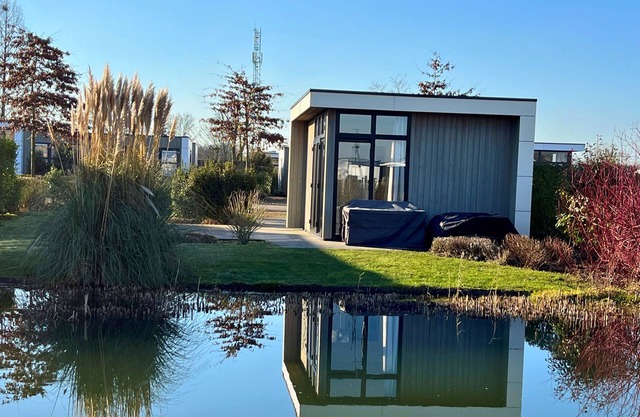 Holiday Home 55 located directly to the lake
