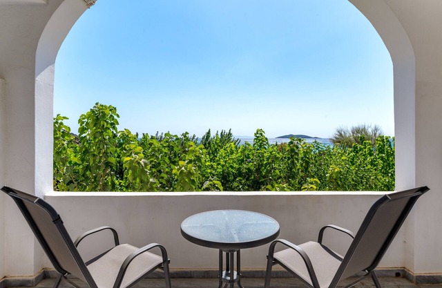 Holiday Home '6 Kypri Seaview Perasma Studio' with Sea View, Wi-Fi and Air Conditioning