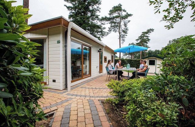 ✓ Holiday home at Estate de Scheleberg ✓ Holiday home for 4 persons ✓ Situated in Lunteren (Gelderland) ✓ Holiday park at the Veluwe ✓ Book directly at the park