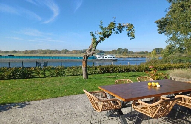Holiday home at the end of the Weser
