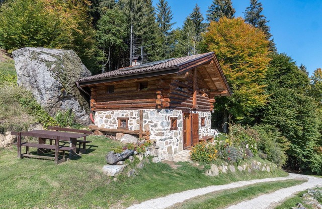 Holiday Home "Baita Pizabornè" with Mountain View & Garden