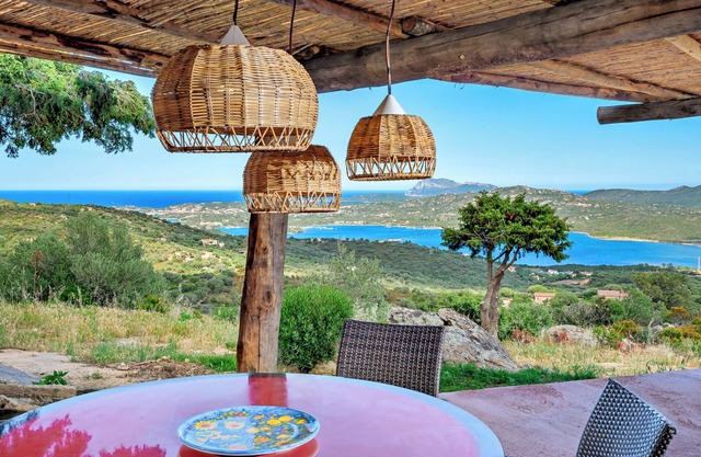 Holiday Home 'Bellavista' with Sea View, Private Terrace, Wi-Fi and A/C