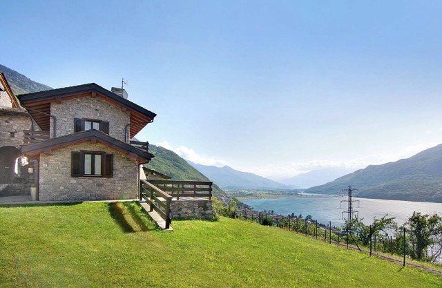 Holiday Home 'Borgo Vico' with Lake View, Private Terrace and Wi-Fi