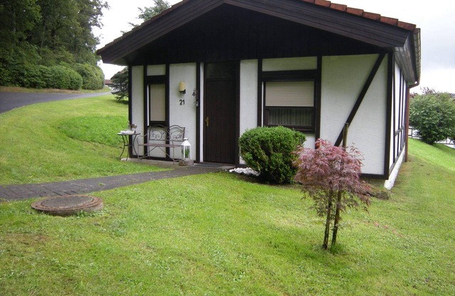 Holiday Home 'Bungalow 21' with Shared Garden and Wi-Fi