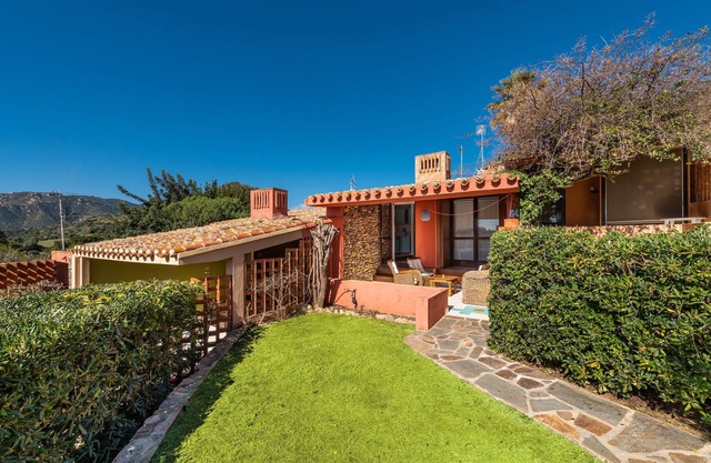 Holiday Home "Campulongu Suite" with Sea View, Wi-Fi, Garden & Terrace