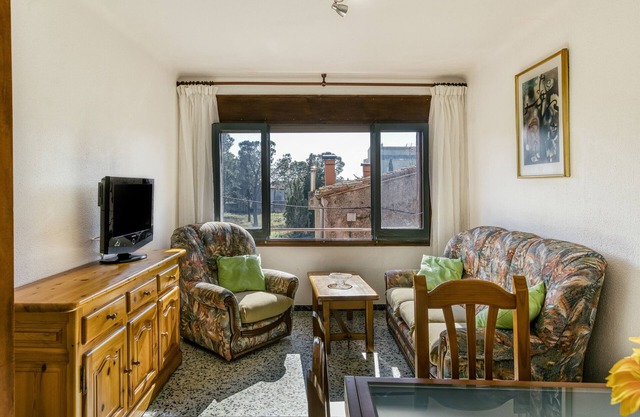 Holiday Home 'Can Picola' with Mountain View, Private Terrace and Wi-Fi