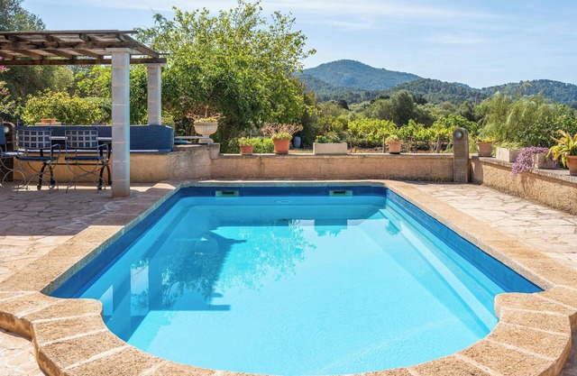 Holiday Home 'Can Tries' with Mountain View, Private Pool and Wi-Fi