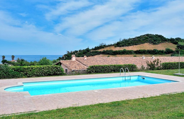 Holiday Home "Casa del Sole" with Sea View, Pool, Garden & Wi-Fi