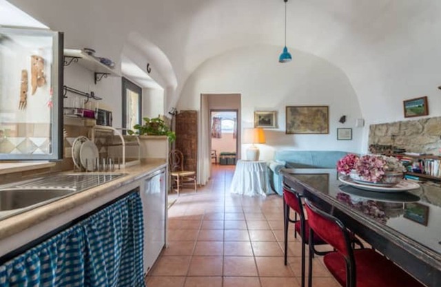Holiday Home "Casa La Scuderia" with Shared Garden & Wi-Fi