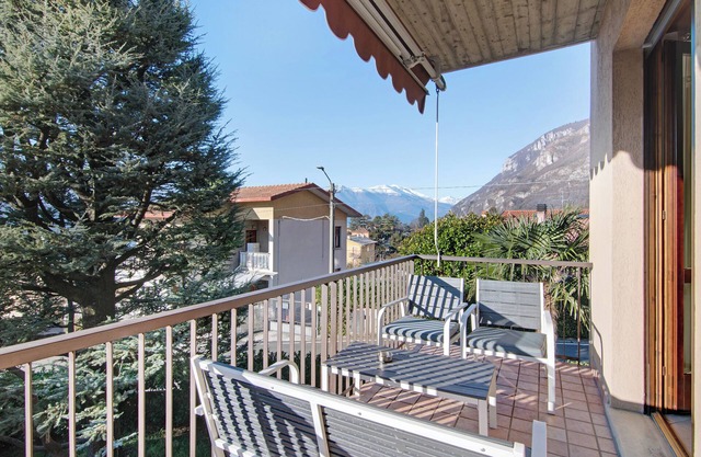 Holiday Home "Casa Lierna" with Private Terrace, Balcony and Wi-Fi