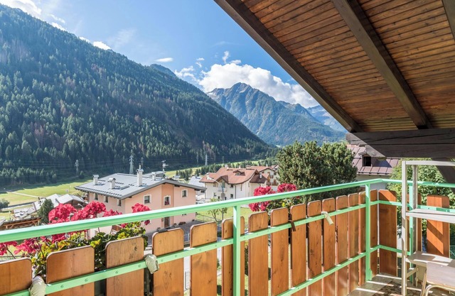 Holiday Home "Casa Vacanza Zambotti" with Mountain View & Private Garden