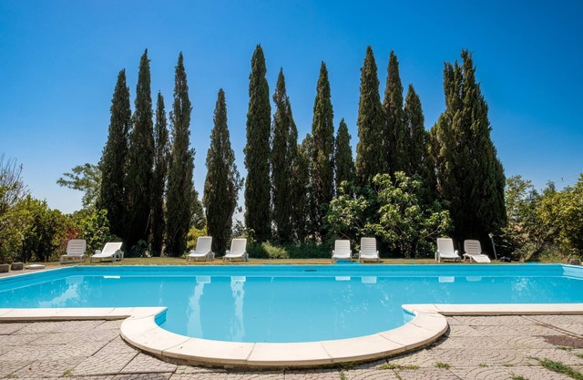 Holiday Home 'Casale I Cascetti' with Pool, Garden & Wi-Fi