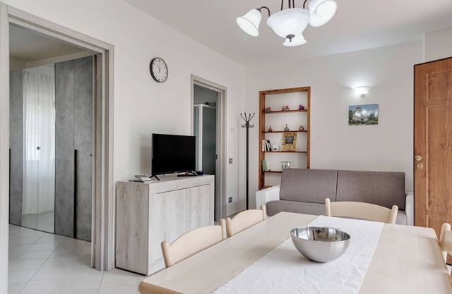 Holiday Home "Chalet La Greta con Vista" with Shared Garden