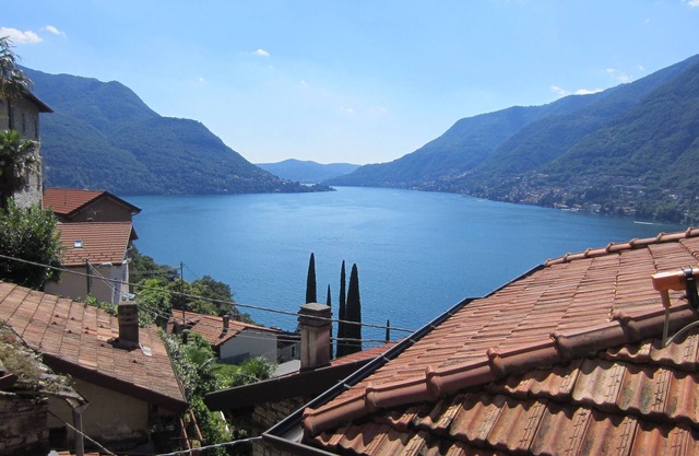 Holiday Home Como Lake-Casa Sibiel-Typical Italian house