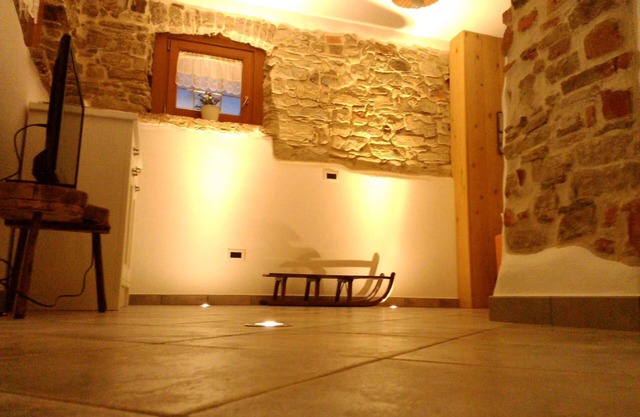 Holiday Home 'Country House' with Mountain View, Private Garden and Wi-Fi
