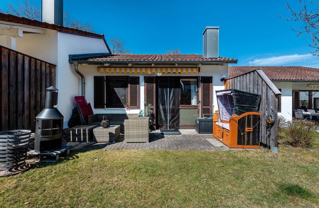 Holiday Home 'All U Need 4 Holiday - Fewo44' with Private Terrace, Shared Garden and Wi-Fi