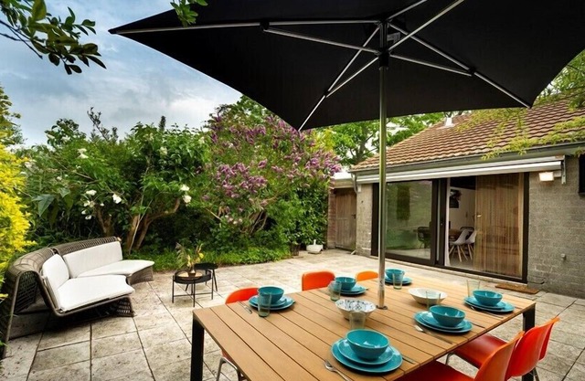 Holiday home De Haerde 66 privately situated near sea and beach