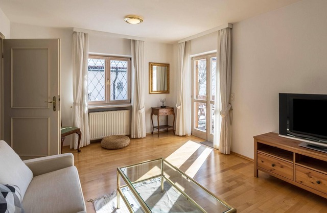 Holiday Home 'Bergblick' with Mountain View, Garden & Wi-Fi
