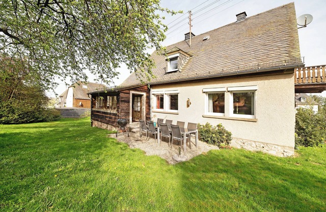 Holiday Home 'Domäne Bollinger Morbach' with Private Terrace, Private Garden and Wi-Fi