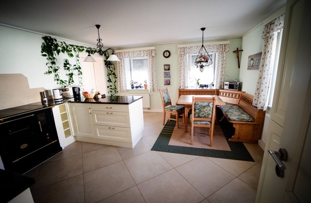 Holiday Home 'Drasch' with Private Terrace, Private Garden and Wi-Fi