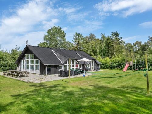 Holiday Home Eisa - 300m to the inlet by Interhome