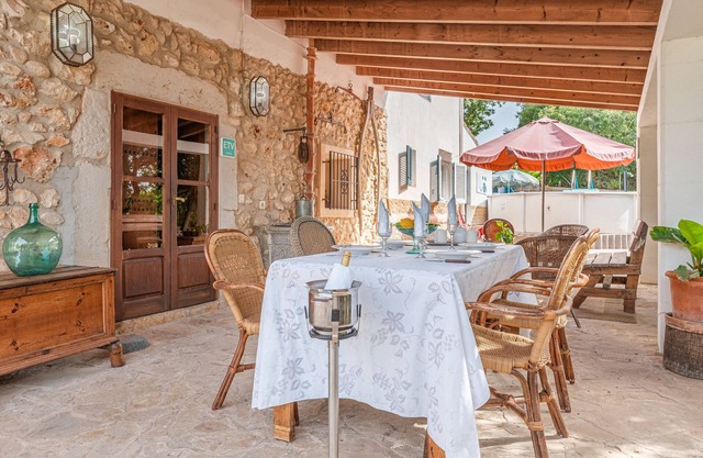 Holiday Home Es Cami Vell with Pool & Wi-Fi