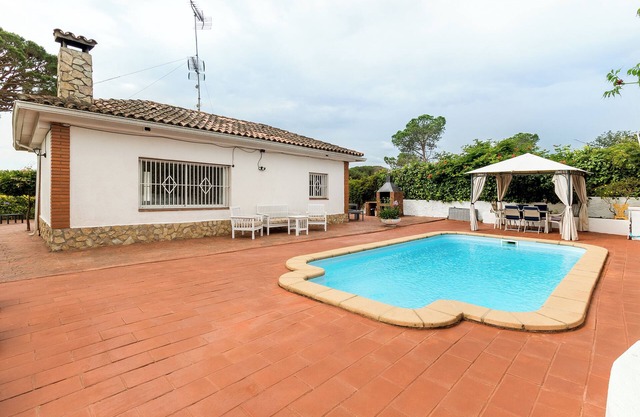 Holiday Home 'Can Fogars' with Sea View, Private Pool and Wi-Fi