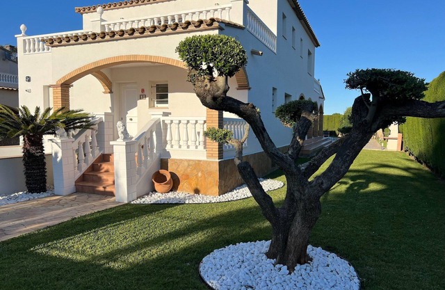 Holiday Home Sant Pere near Bay of Roses