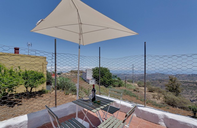 Holiday Home 'Balcón De Galaz' with Sea View, Private Terrace and Private Garden