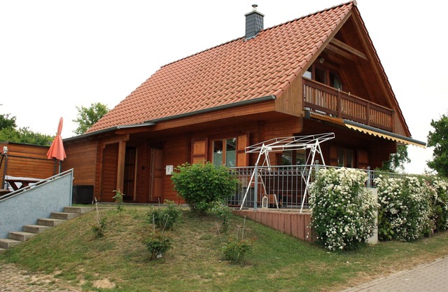 Holiday Home 'Ferienhaus Zuehlke' with Lake View, Private Terrace and Wi-Fi