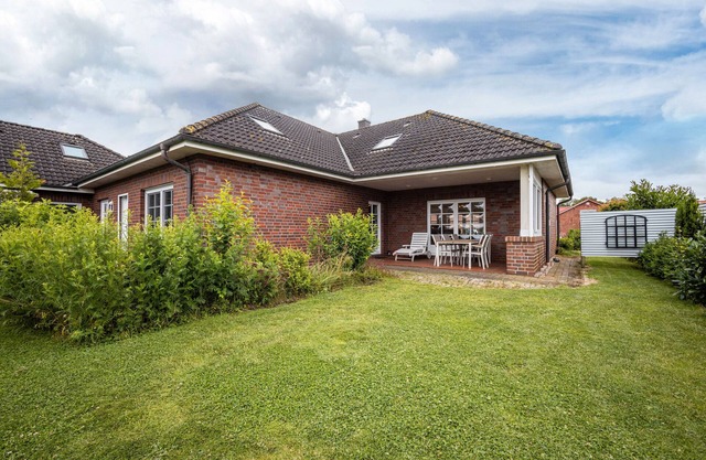 Holiday Home 'Ferienhaus Erlengrund A' with Private Terrace, Private Garden and Wi-Fi