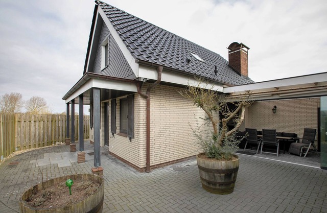 Holiday Home 'Ferienhaus Martje' with Private Terrace, Private Garden and Wi-Fi