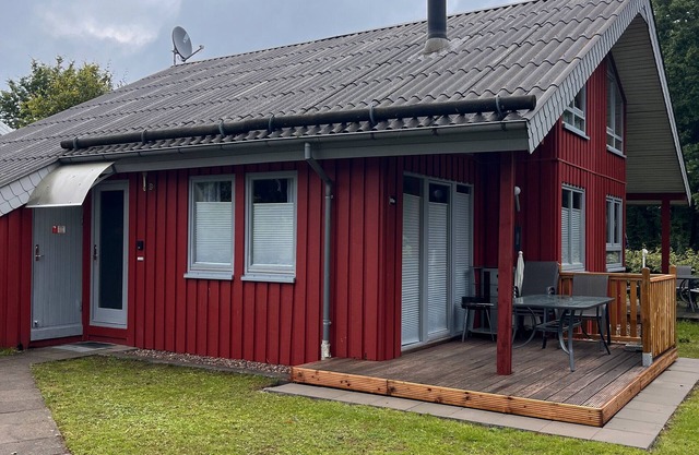 Holiday Home 'Ferienhaus Vita' with Private Terrace, Private Garden and Wi-Fi