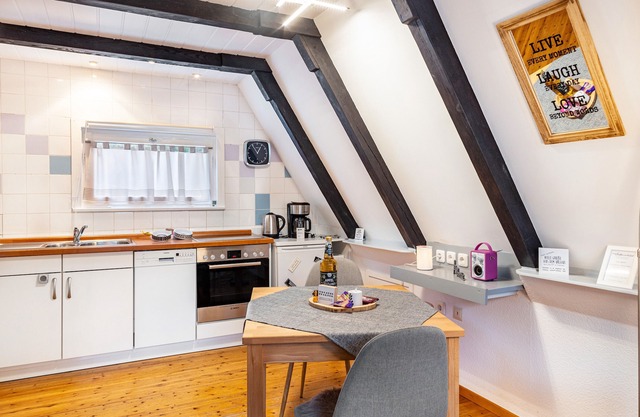 Holiday Home 'Ferienhaus Die Elf' with Private Terrace, Private Garden and Wi-Fi