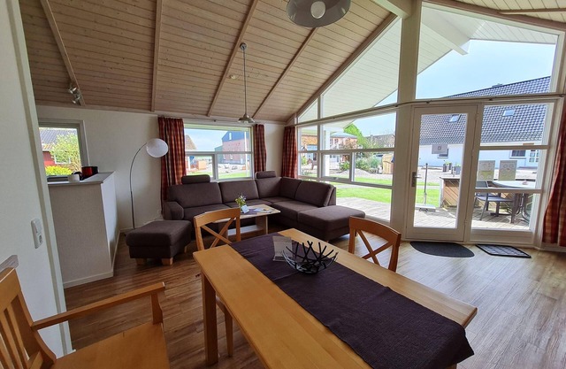 Holiday home Ferienhaus Linde