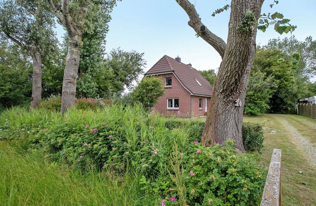 Holiday Home 'Ferienhaus Joshy' with Private Garden and Wi-Fi