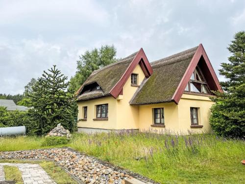 Holiday Home Ferienhaus Pier 15 A by Interhome