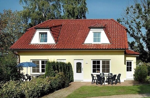 Holiday home for 4 guests with 71m² in Zingst (21671)