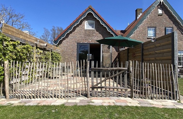 Holiday home for 4 persons in Grijpskerke