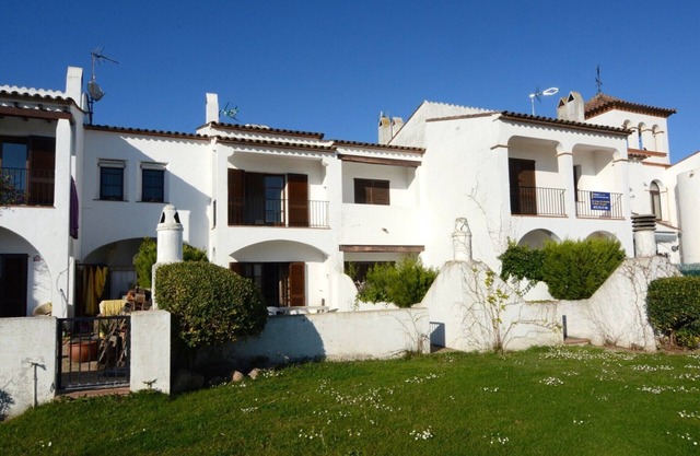 Holiday home for 5 people with garden