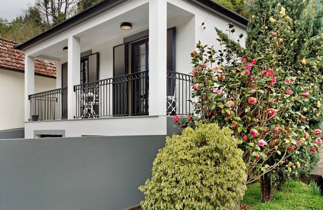 Holiday Home 'Francisco' with Mountain View, Balcony and Wi-Fi