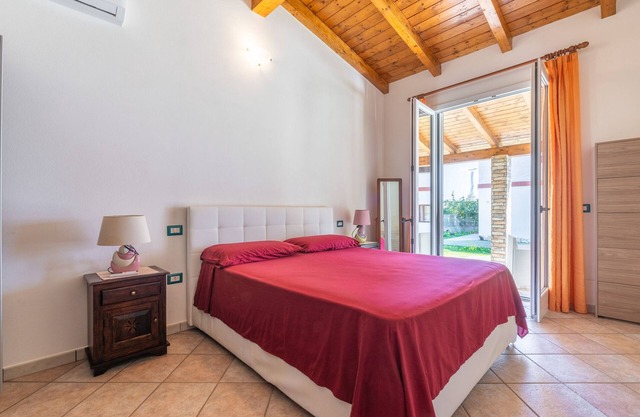 Holiday Home 'Ghisu' with Private Terrace and Air Conditioning