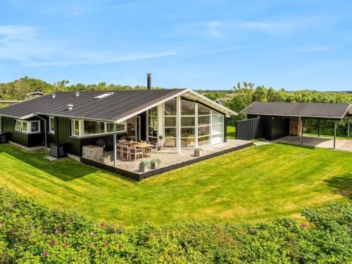 Holiday Home Gedda - from the sea by Interhome