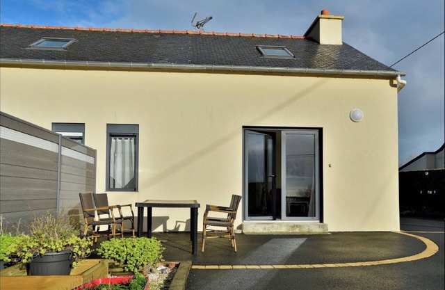 Holiday Home 'Gite 2 Le Logis Des Grenouilles' with Private Terrace, 3 Stars