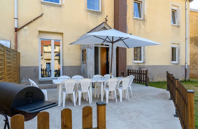 Holiday Home 'Gîte Les 3 Cerfs - 3 Stars' with Mountain View, Private Terrace and Wi-Fi