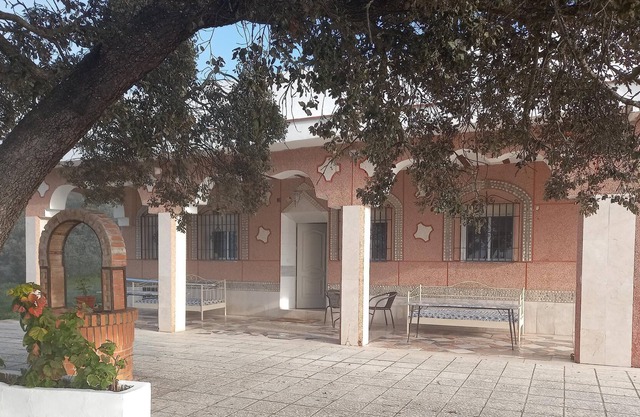Holiday Home Hacienda Las Quijotas with Lake View, Garden & Pool