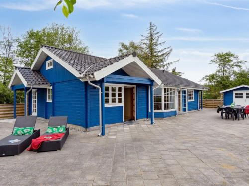 Holiday Home Hæryst - 175m from the sea by Interhome