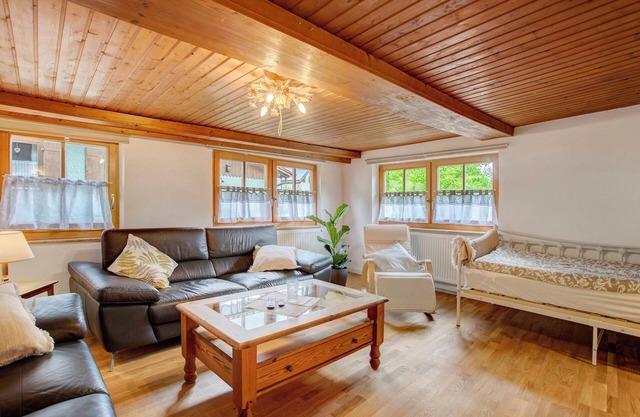 Holiday Home 'Haus Maria' with Private Terrace, Private Garden and Wi-Fi
