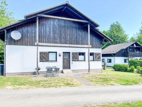 Holiday Home Haus Tausendschön by Interhome